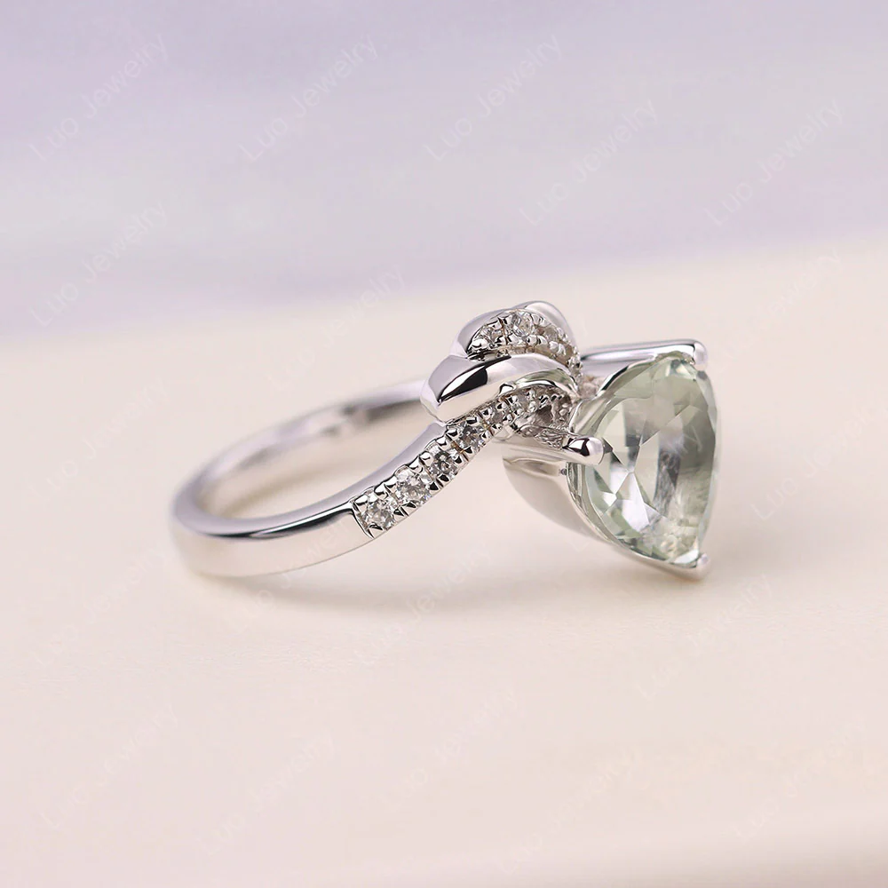 Heart Shaped Green Amethyst Strawberry Ring - Image 2