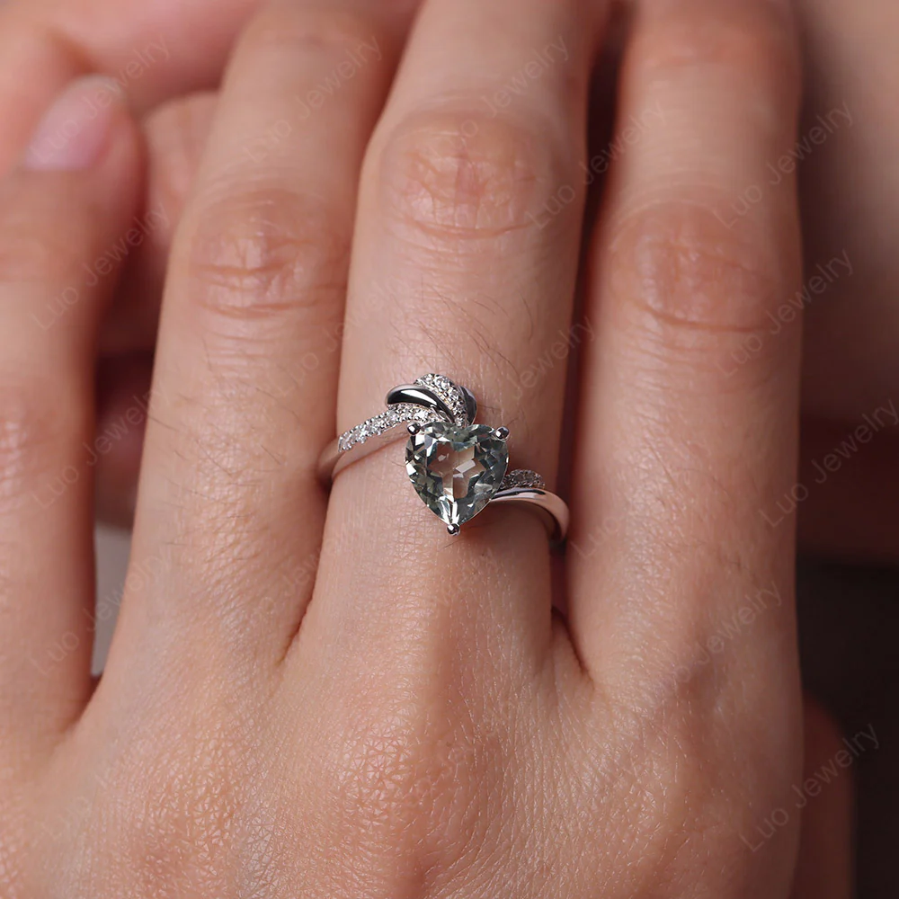 Heart Shaped Green Amethyst Strawberry Ring - Image 5
