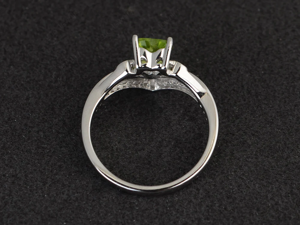 Heart Shaped Peridot Bridal Set Ring - Image 3
