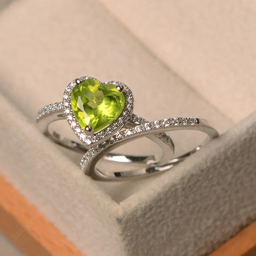 Heart Shaped Peridot Wedding Ring Set - Image 2