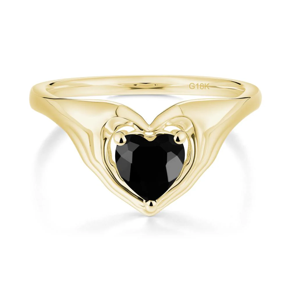 Heart Shapped Black Spinel Claddagh Ring - Image 7