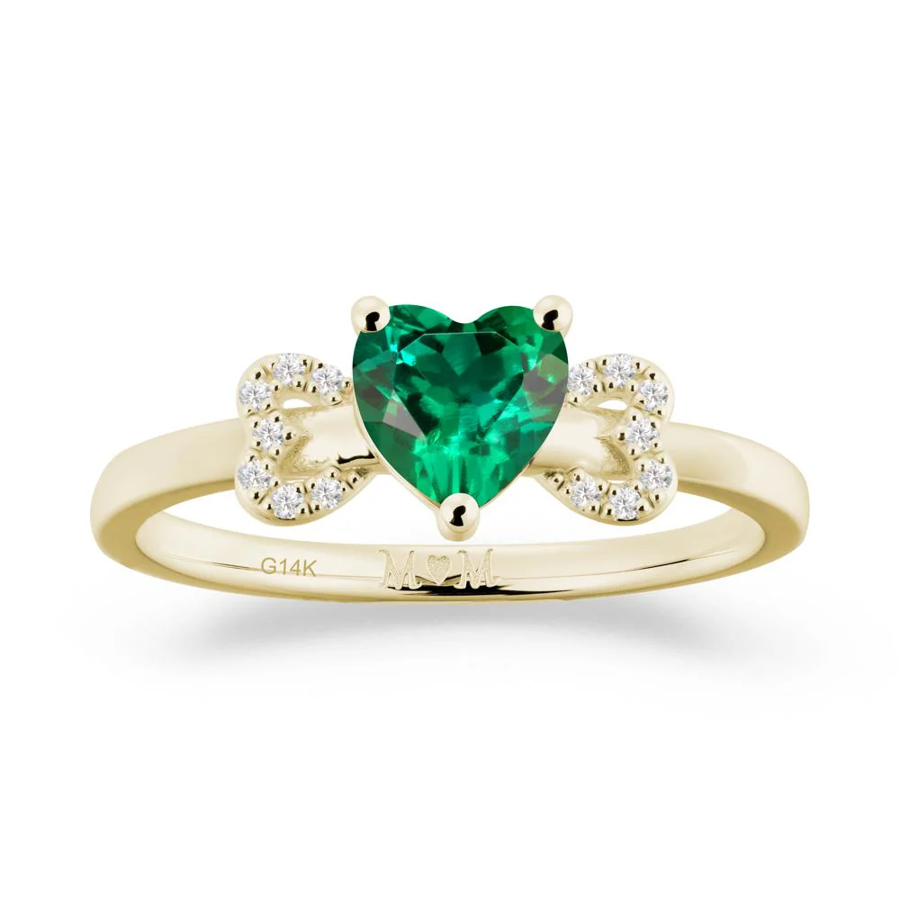 Heart Shapped Emerald Ring for Mom - Image 6