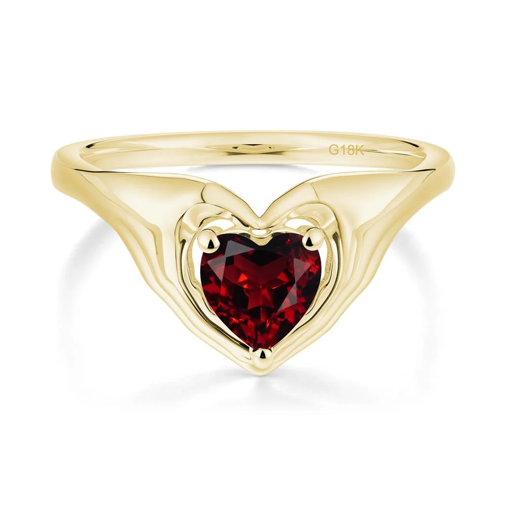 Heart Shapped Garnet Claddagh Ring - Image 9