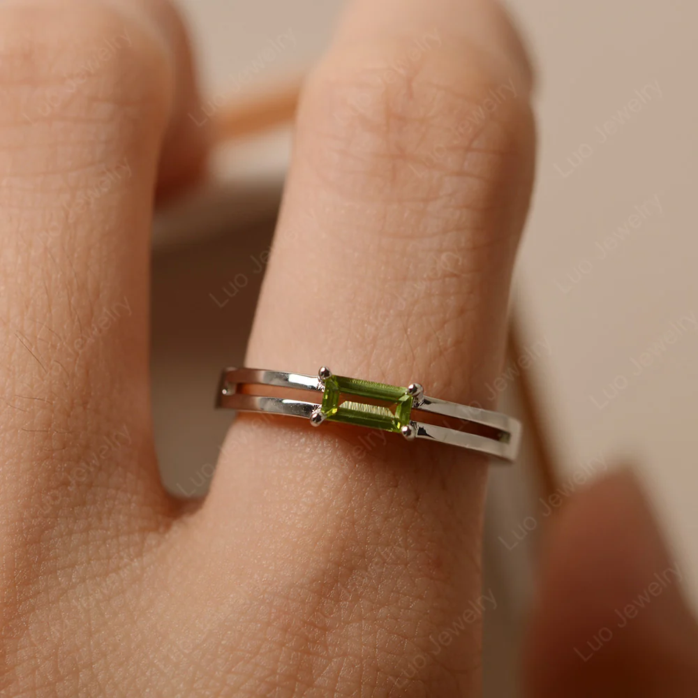 Peridot Split Shank Baguette Ring - Image 4