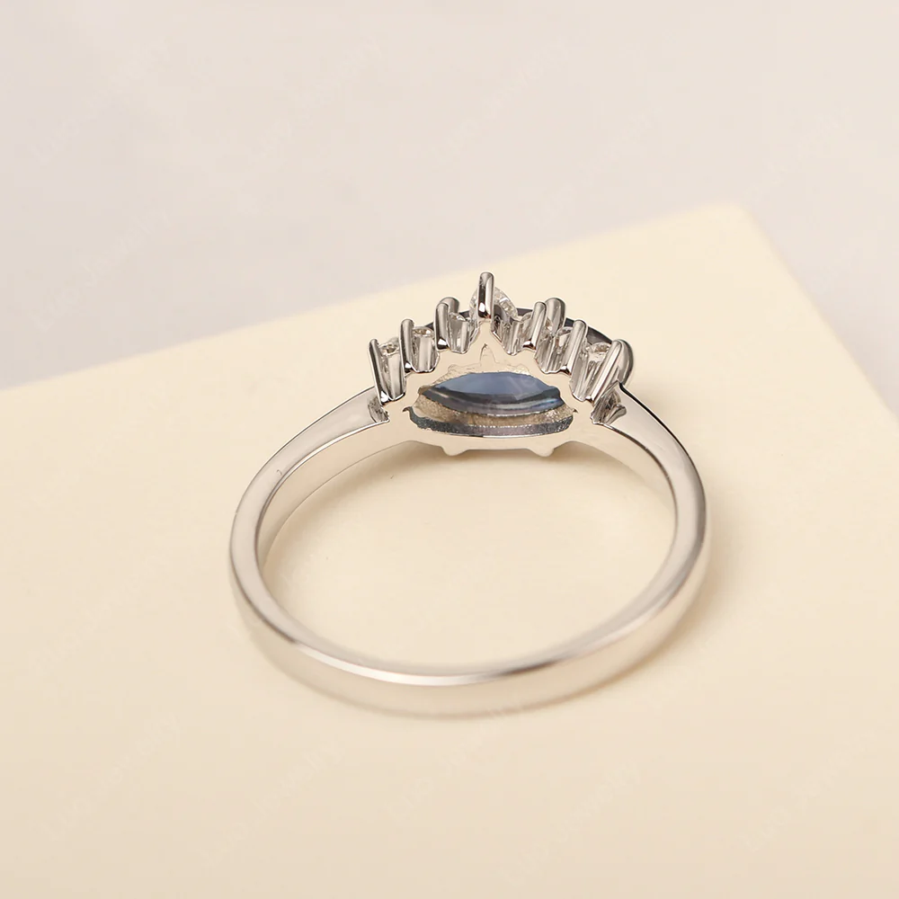 Horizontal Marquise Alexandrite Ring - Image 3