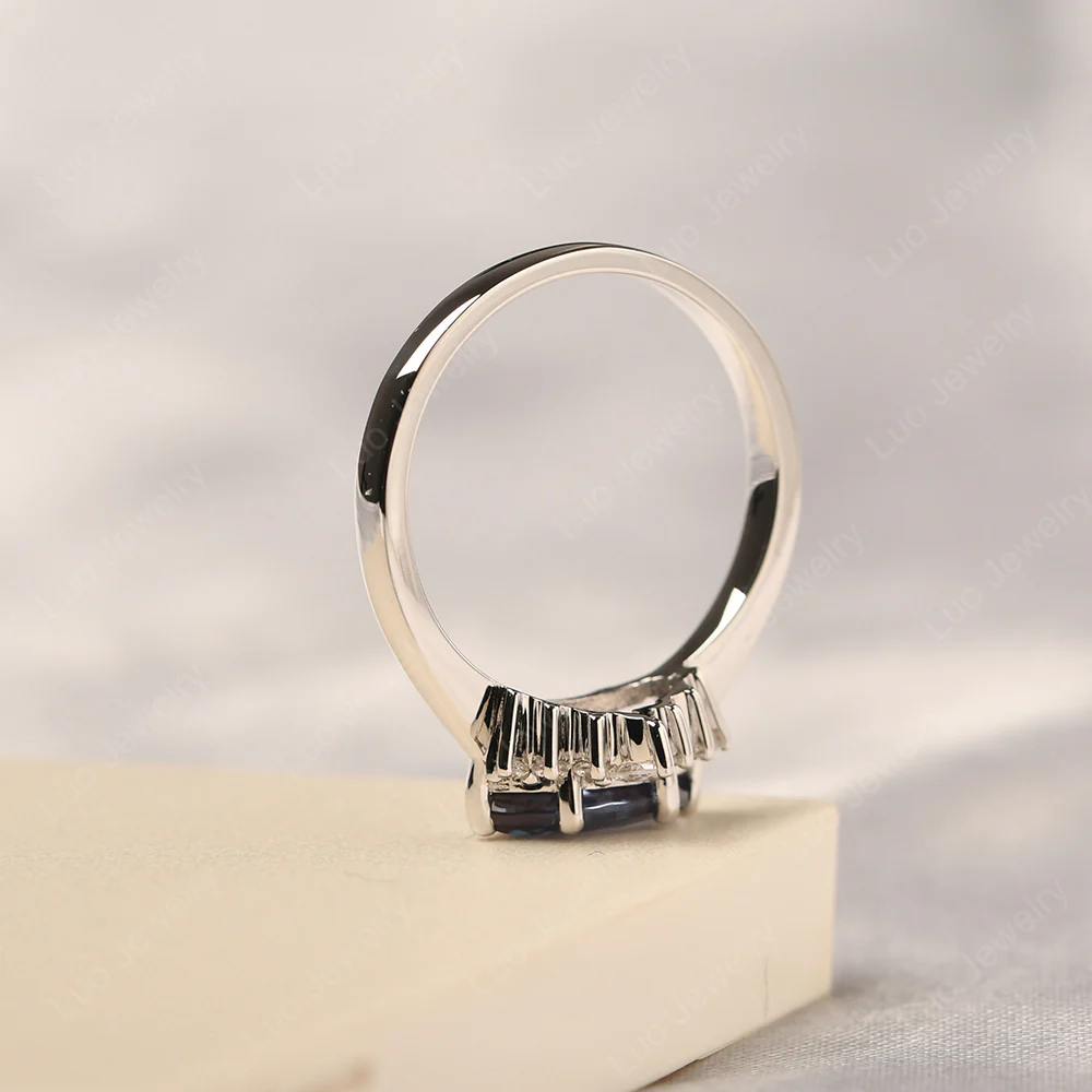 Horizontal Marquise Alexandrite Ring - Image 4