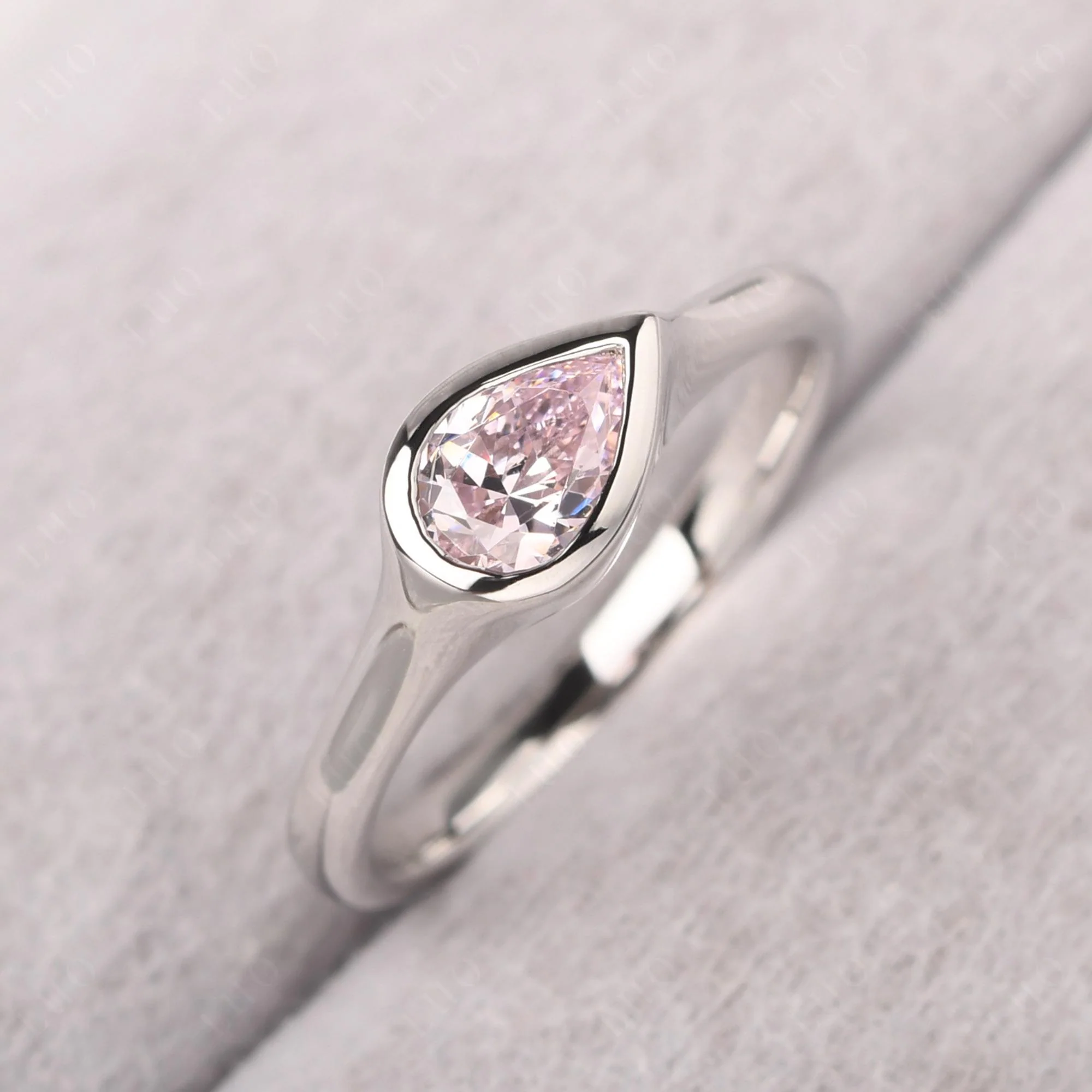 Horizontal Pear Pink Cubic Zirconia Engagement Ring - Image 10