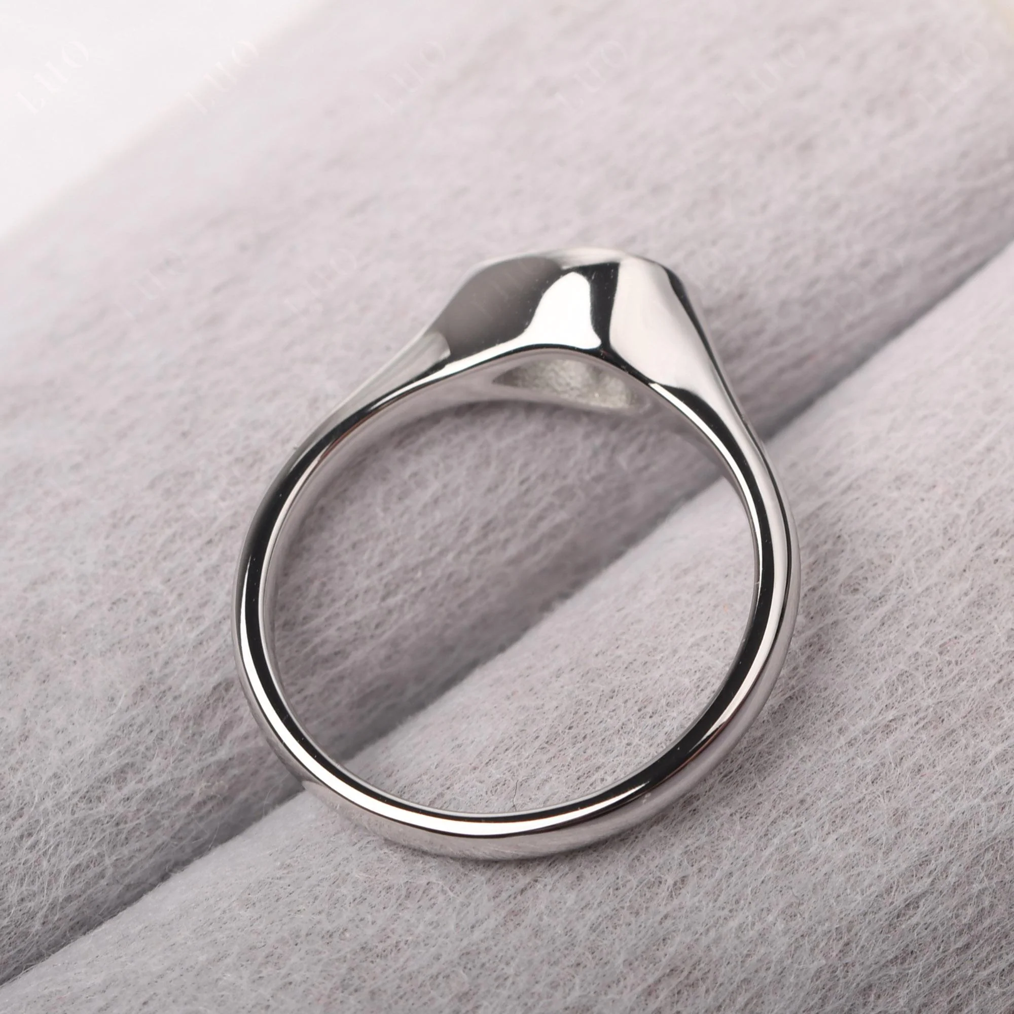Green Amethyst Bezel Pear Ring - Image 12