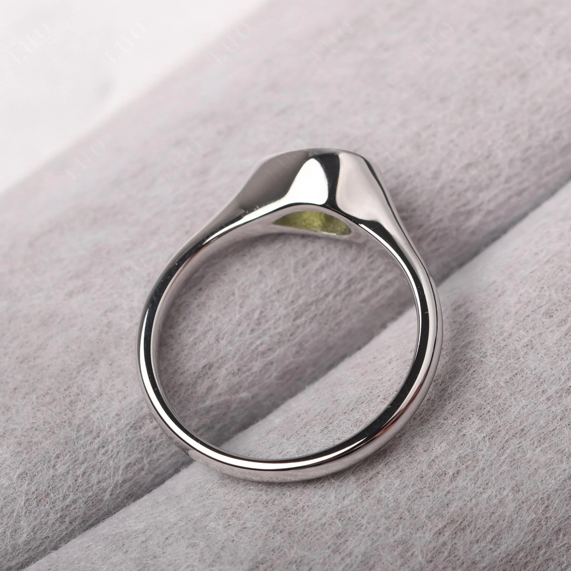 Peridot Bezel Pear Ring - Image 12