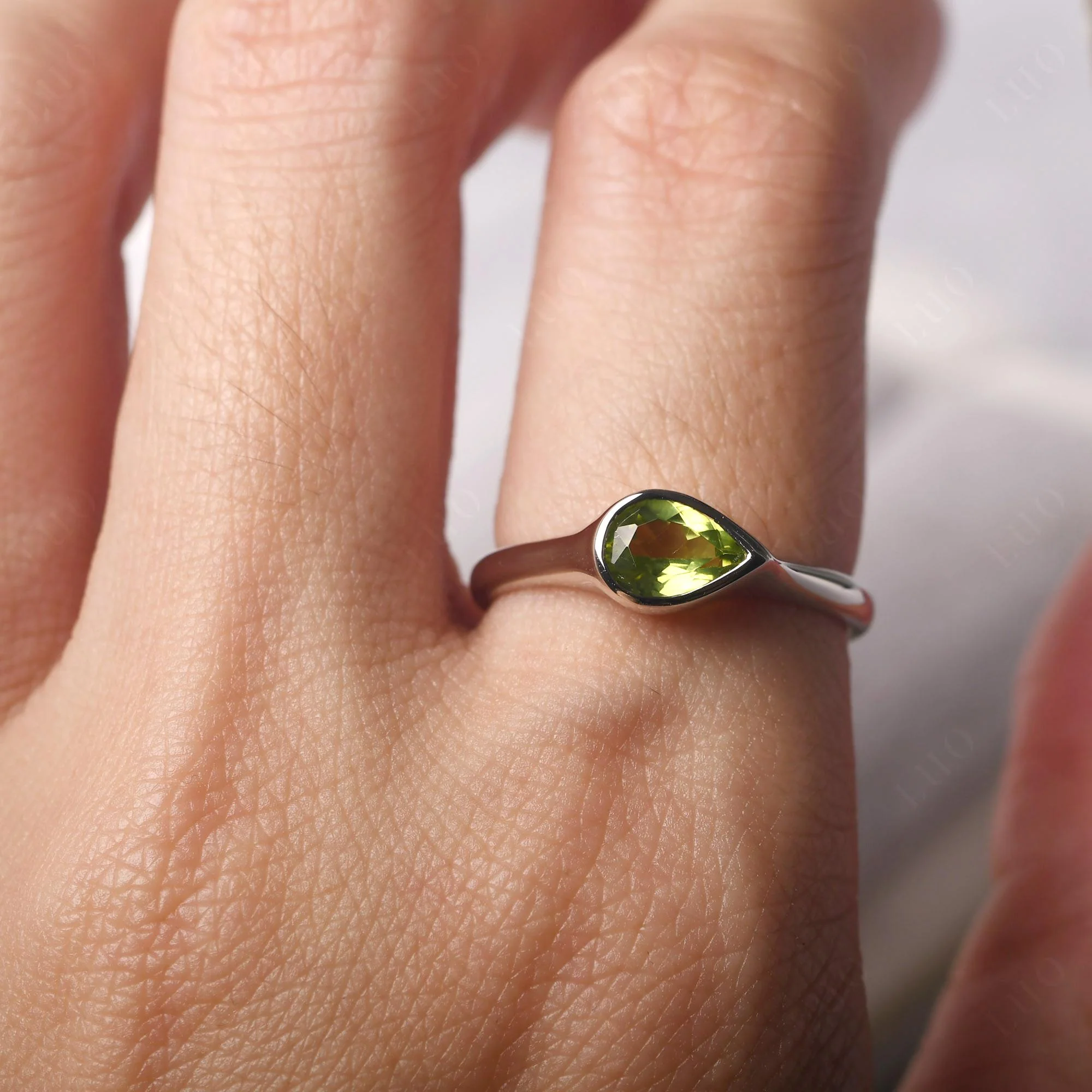 Peridot Bezel Pear Ring - Image 14