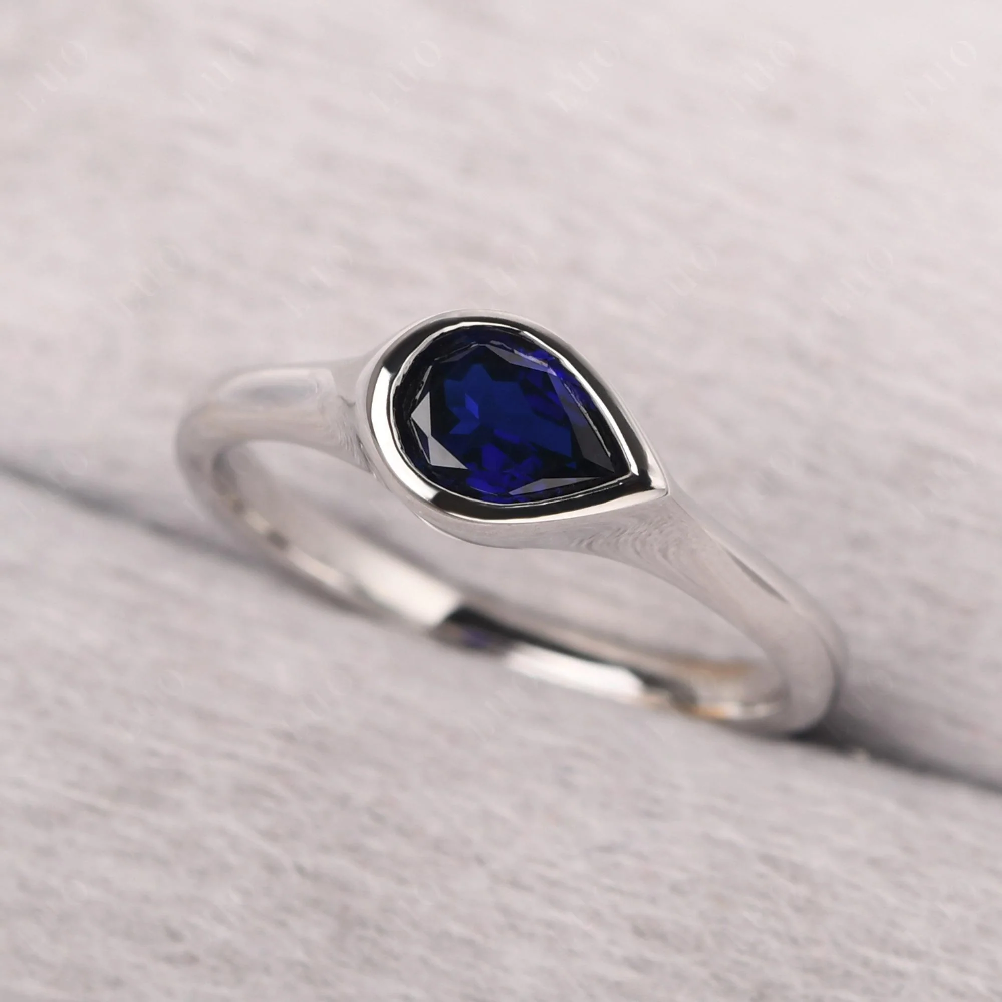 Horizontal Pear Sapphire Engagement Ring - Image 10