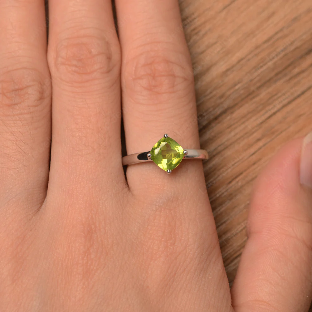 Kite Set Cushion Cut Peridot Solitaire Ring - Image 4