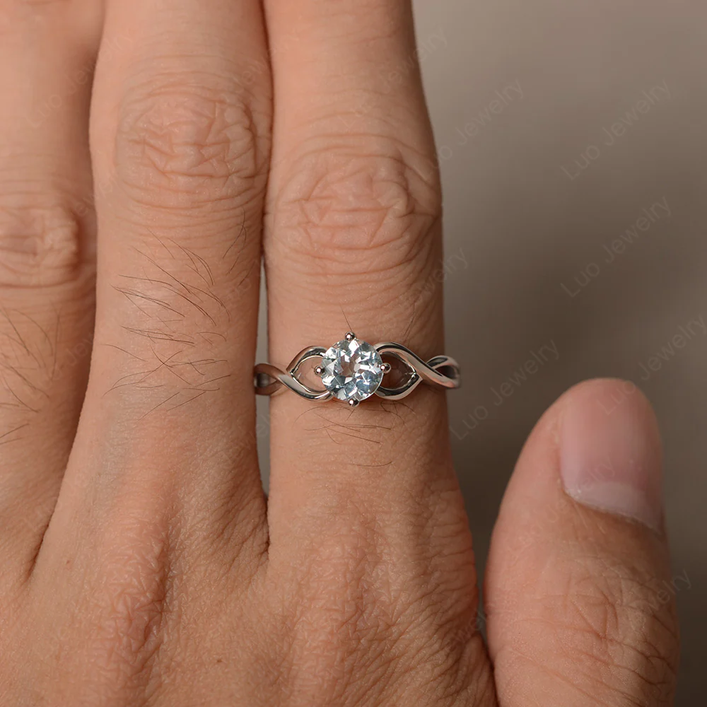 Round Aquamarine Twist Solitaire Ring - Image 3