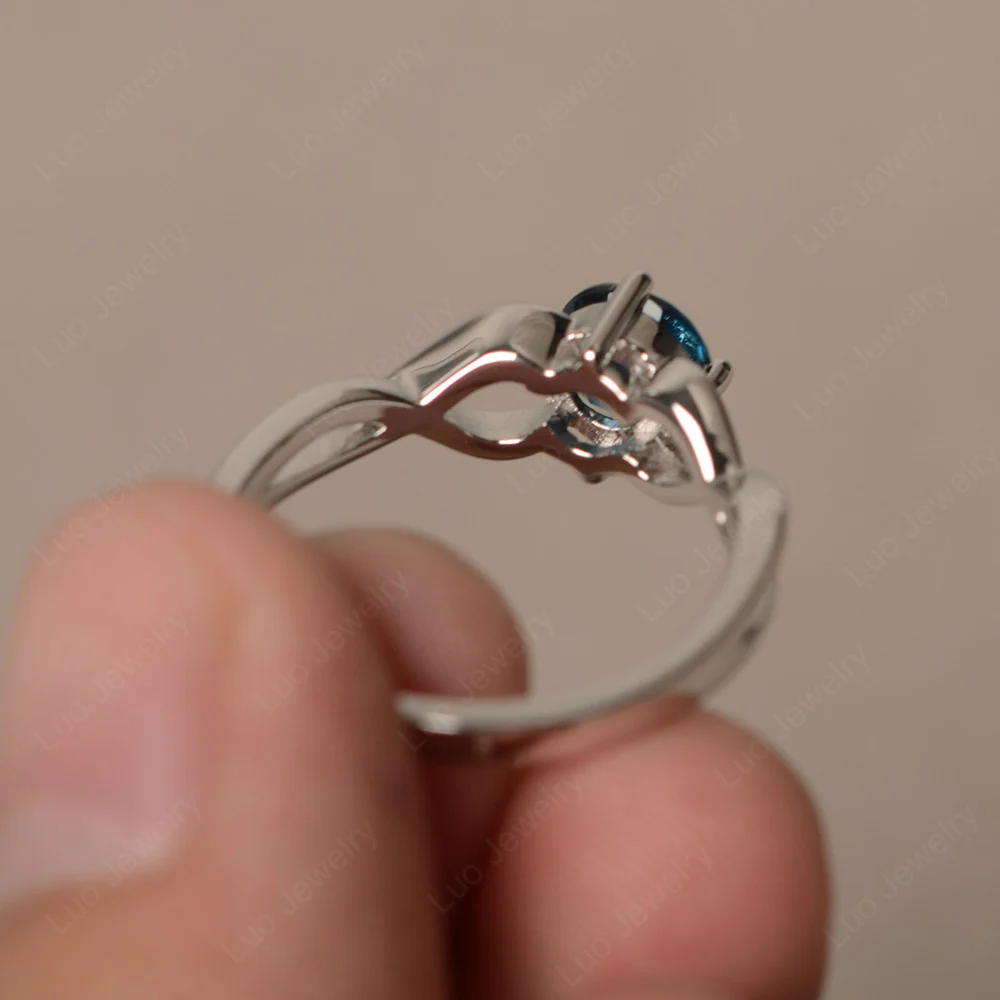 Round London Blue Topaz Twist Solitaire Ring - Image 2