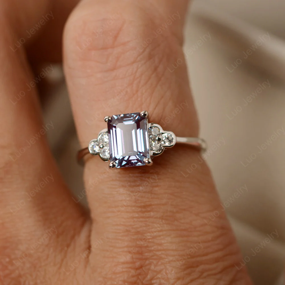 Emerald Cut Alexandrite Ring with Trio - Image 4