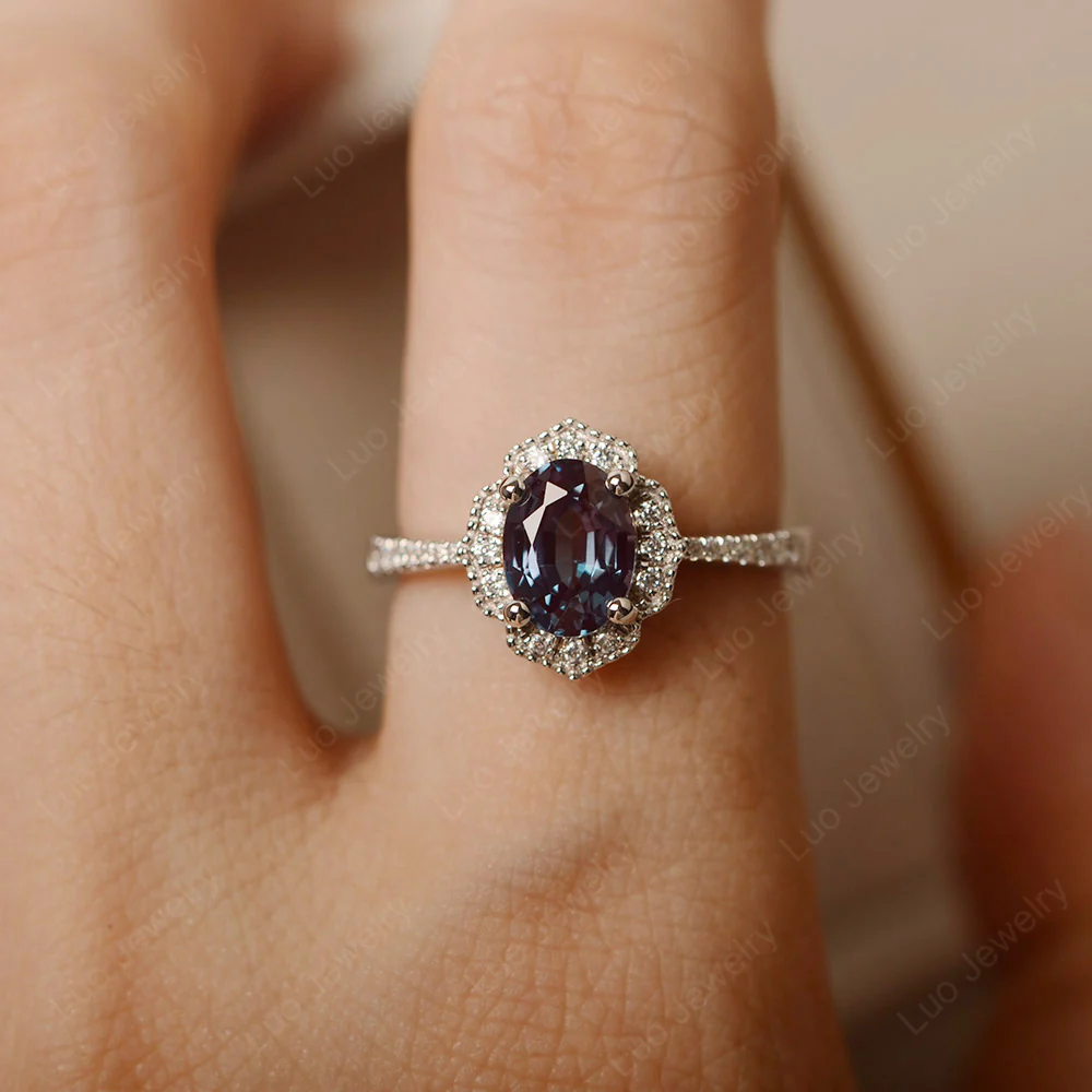 Milgrain Halo Alexandrite Engagement Ring - Image 5