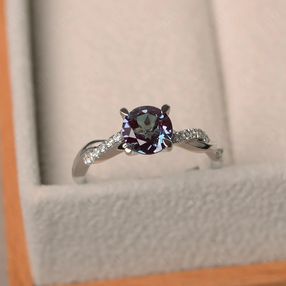 Alexandrite Twisted Engagement Ring - Image 29