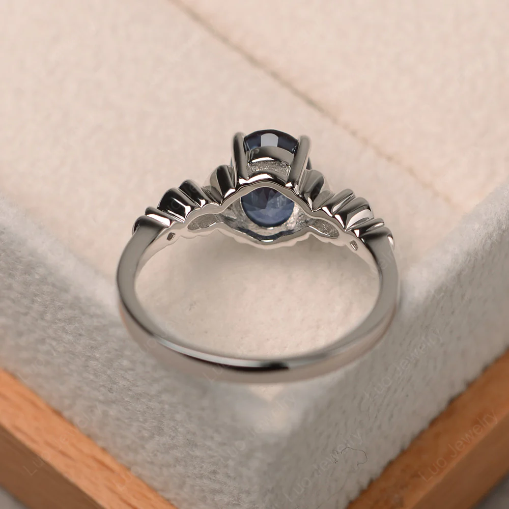 Alexandrite Solitaire Oval Engagement Ring - Image 2