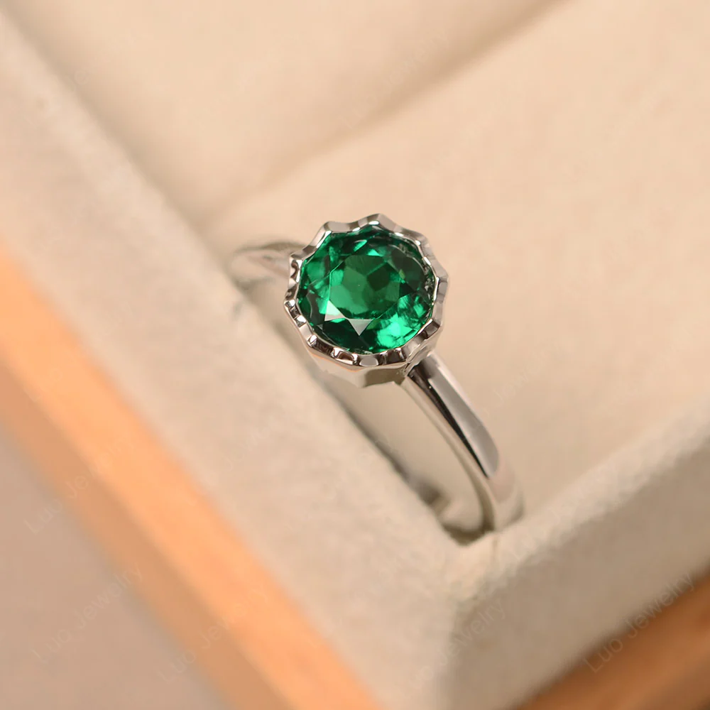 Emerald Bezel Solitaire Decagon Ring - Image 2