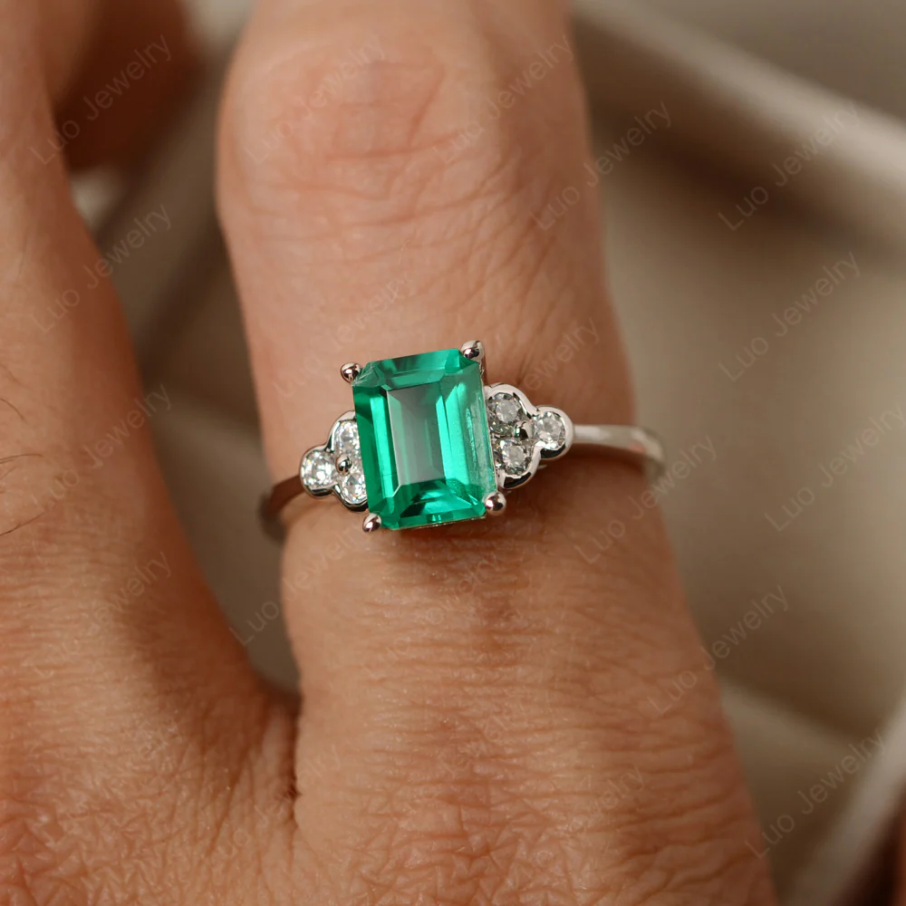 Emerald Cut Emerald Ring with Trio - Image 4