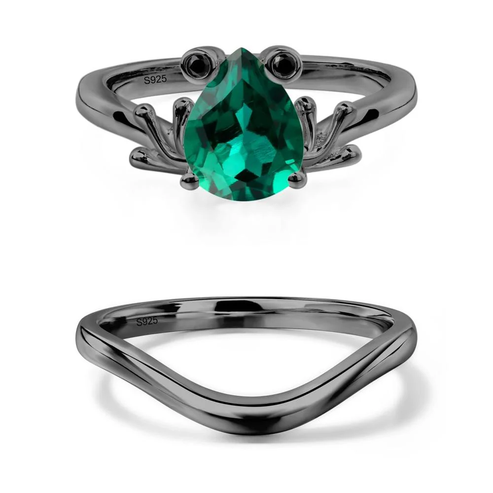 Emerald Frog Engagement Ring - Image 23