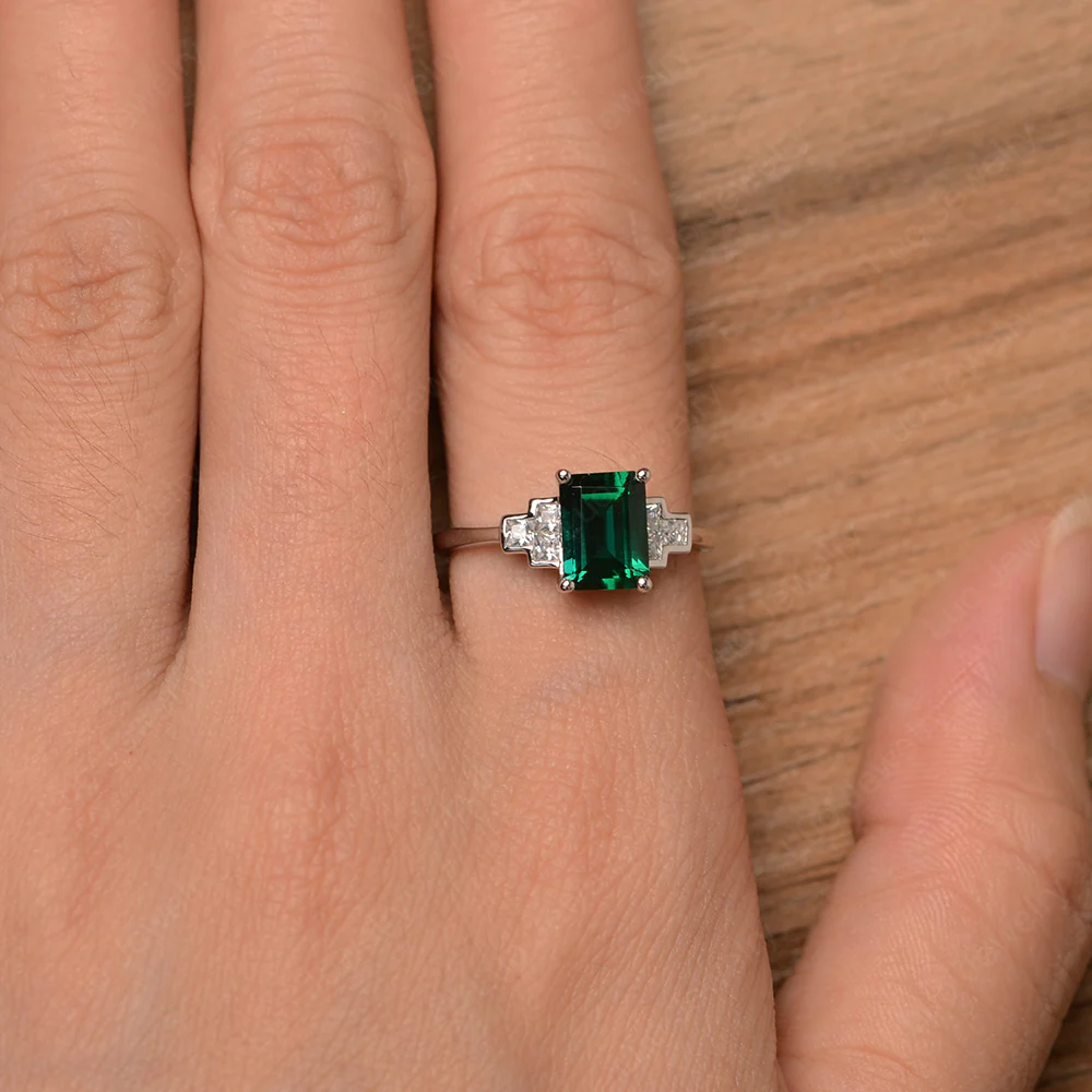 Emerald Rectangle Engagement Ring - Image 4
