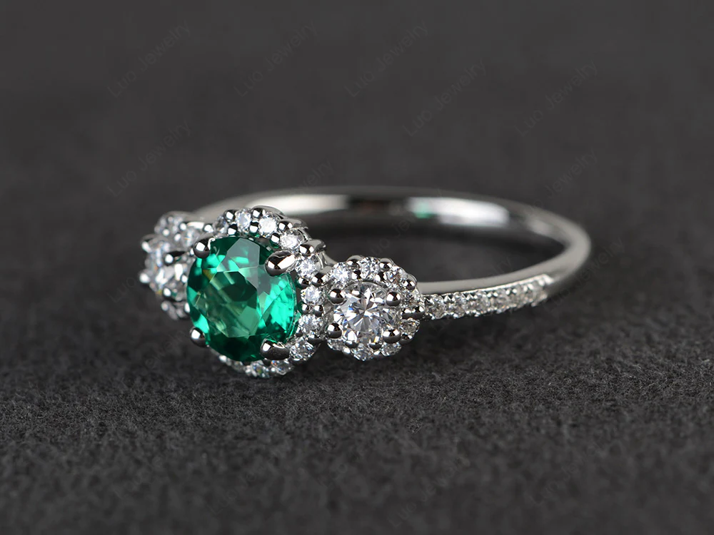 Emerald Engagement Ring Art Deco - Image 2