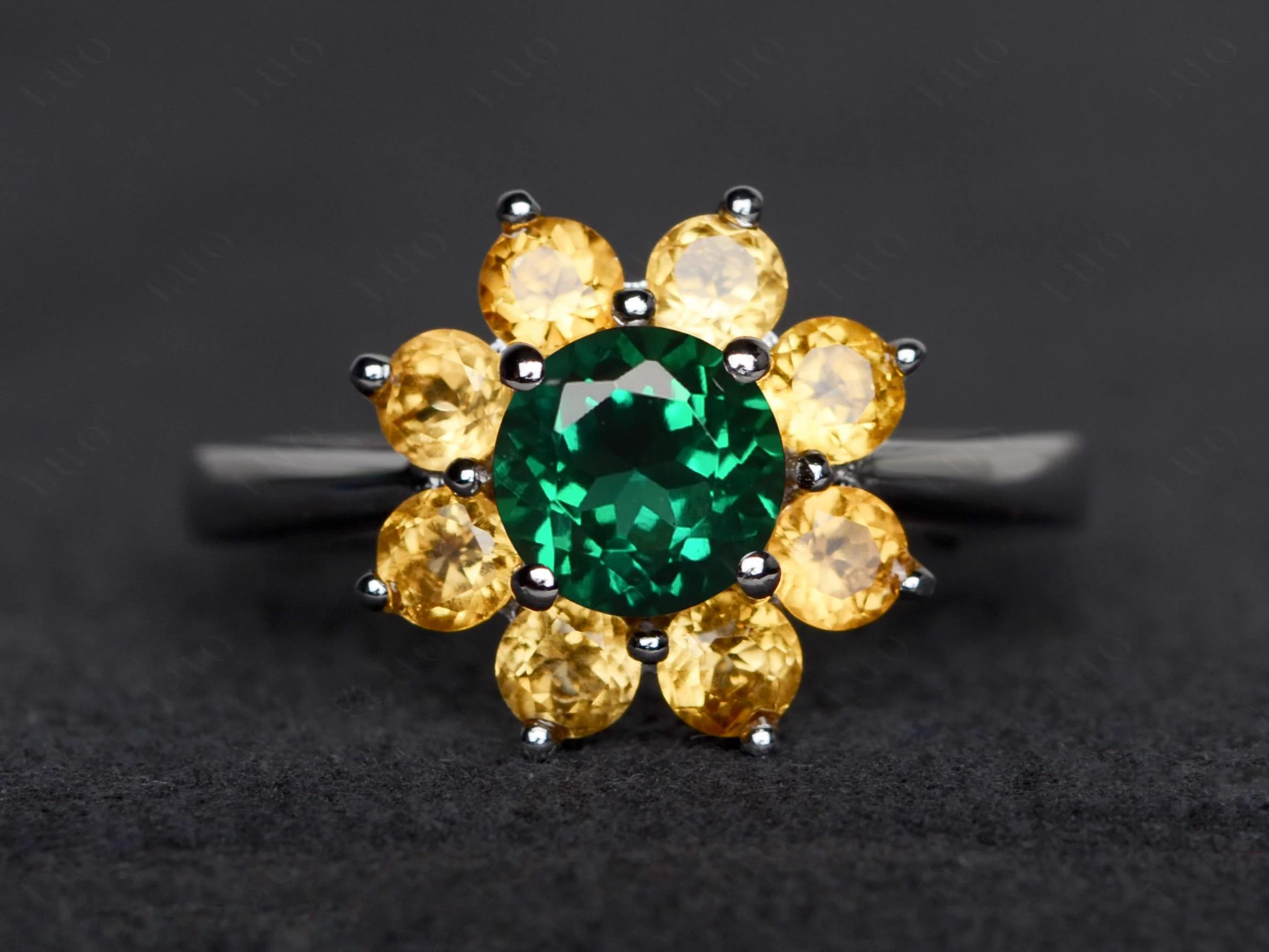 Emerald and Citrine Ring - Image 29