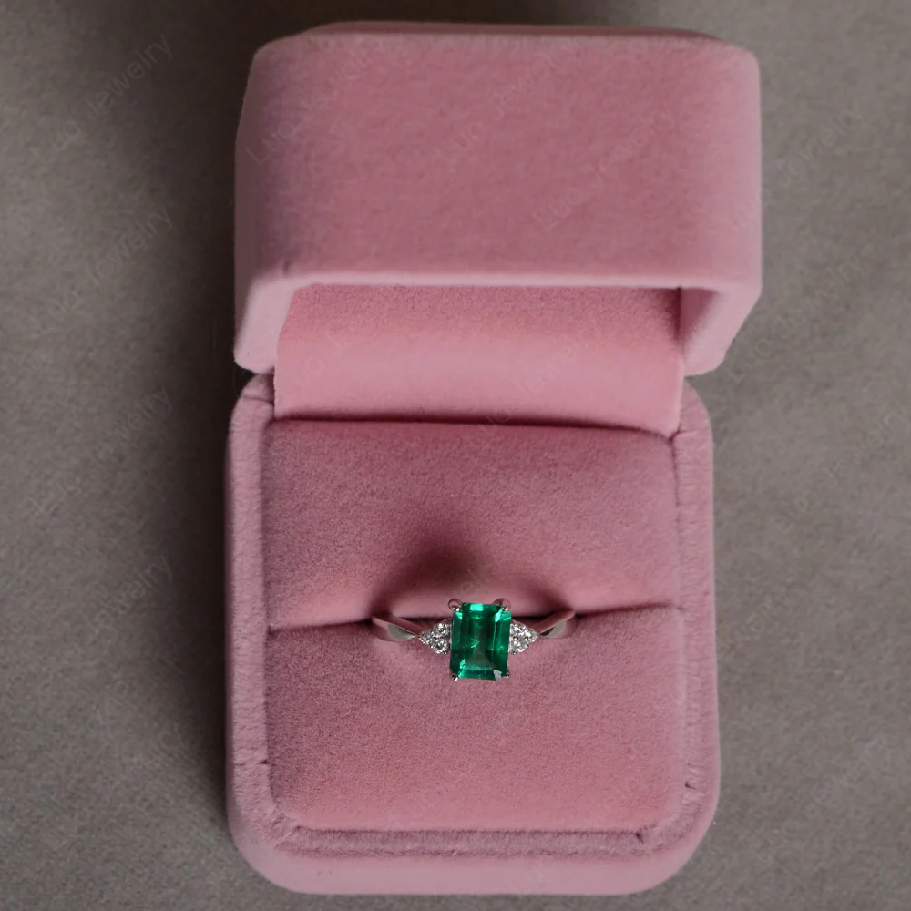 Emerald Cut Emerald Ring - Image 5