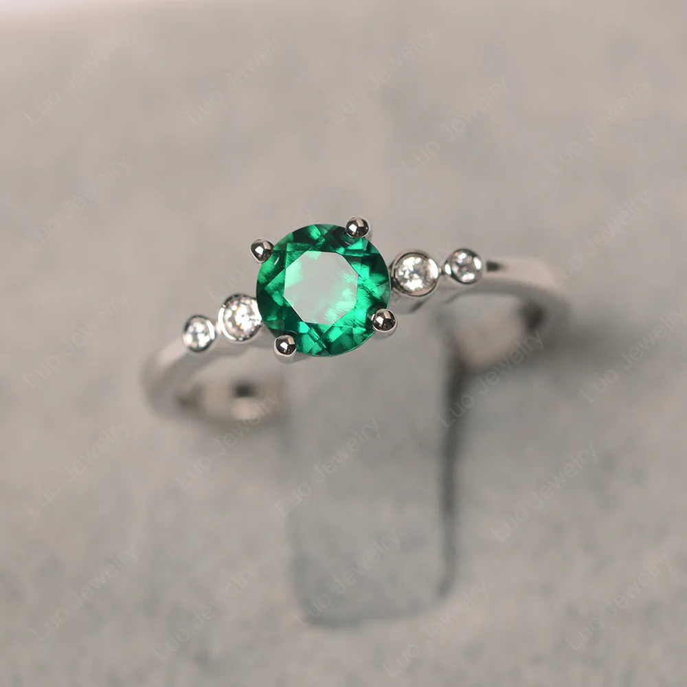 Emerald Ring Round Cut Engagement Ring