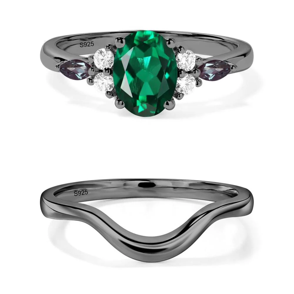 Simple Oval Emerald Engagement Ring - Image 23