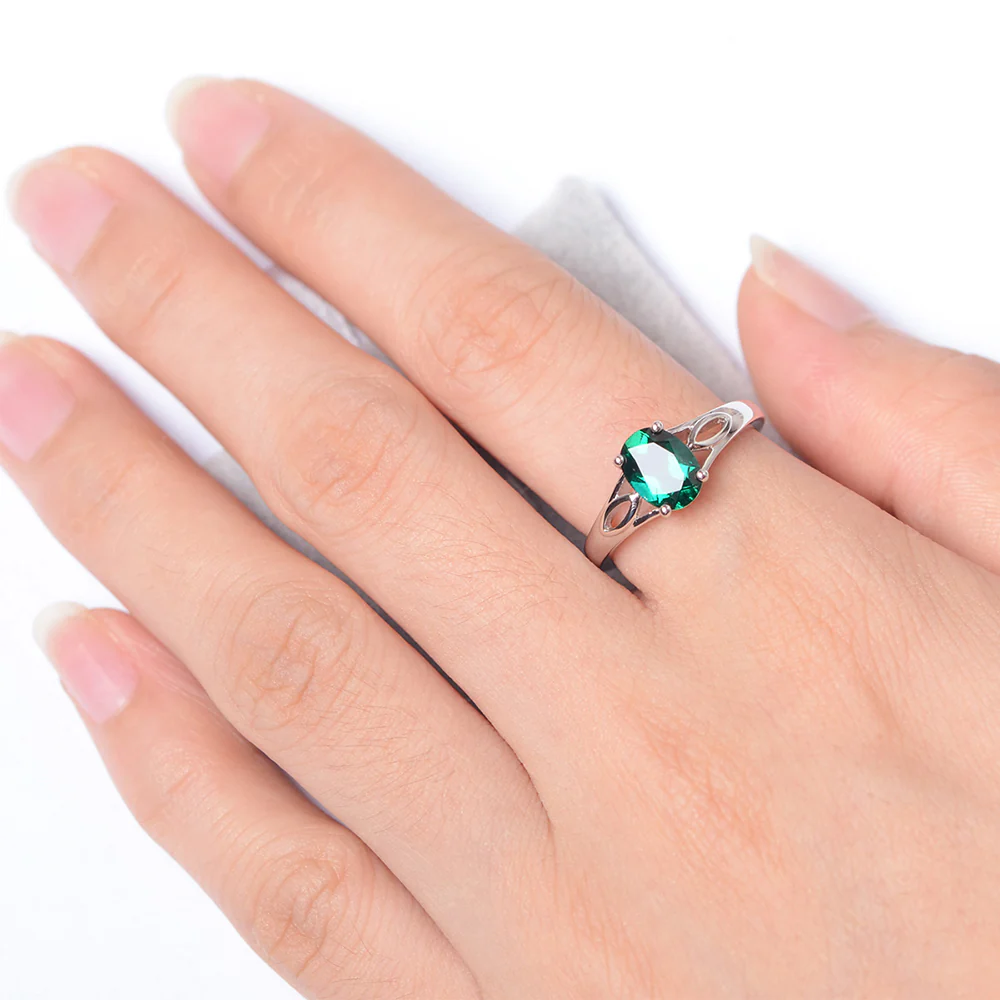 Oval Emerald Solitaire Split Shank Ring - Image 4