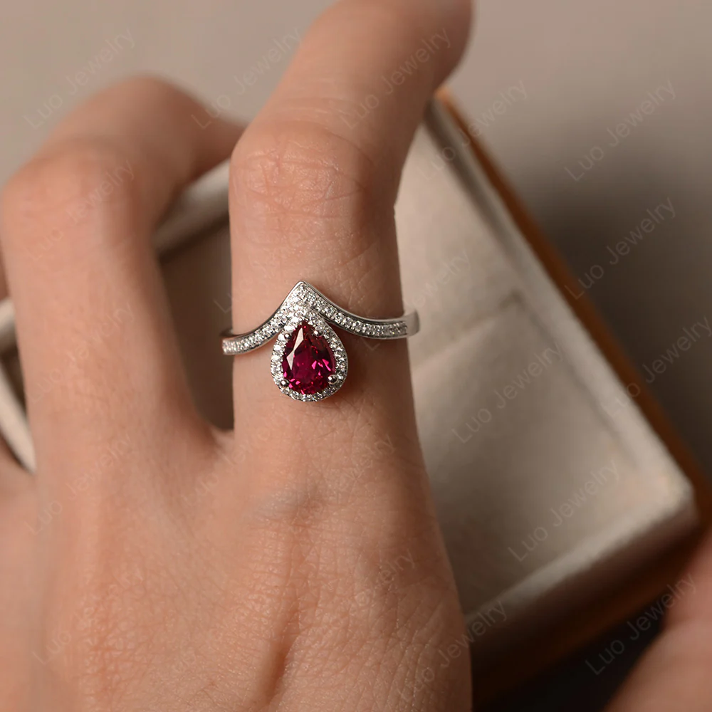Teardrop Shaped Ruby Chevron Ring - Image 4