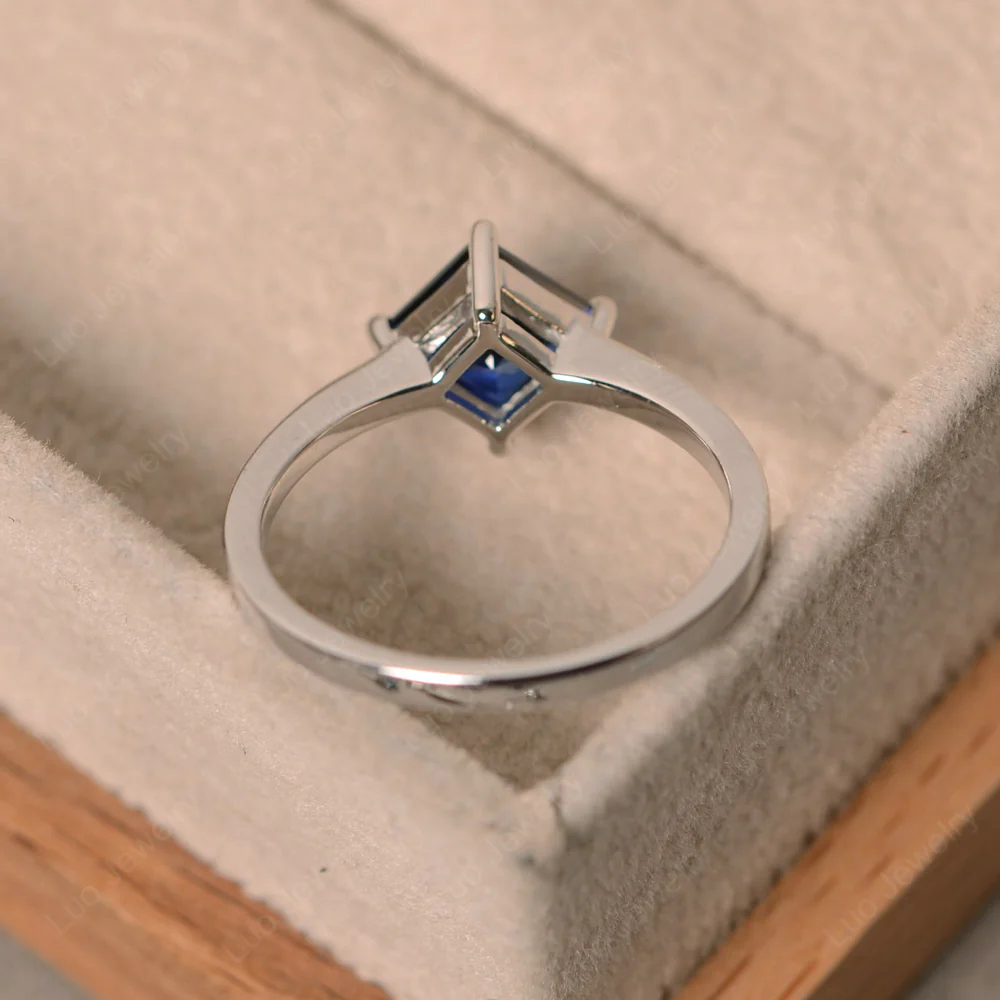 Sapphire Kite Set Solitaire Ring - Image 4