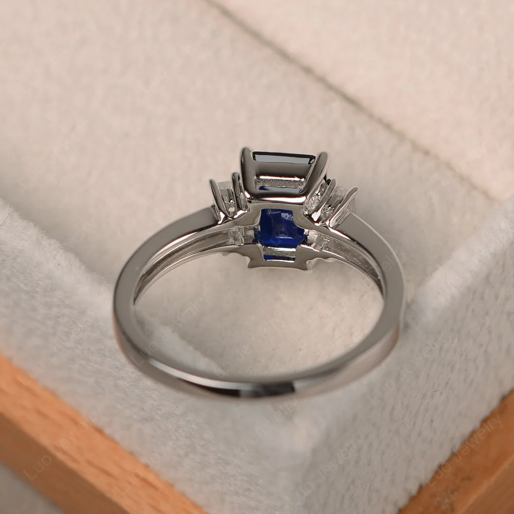 Emerald Cut Sapphire Ring with Baguettes - Image 3