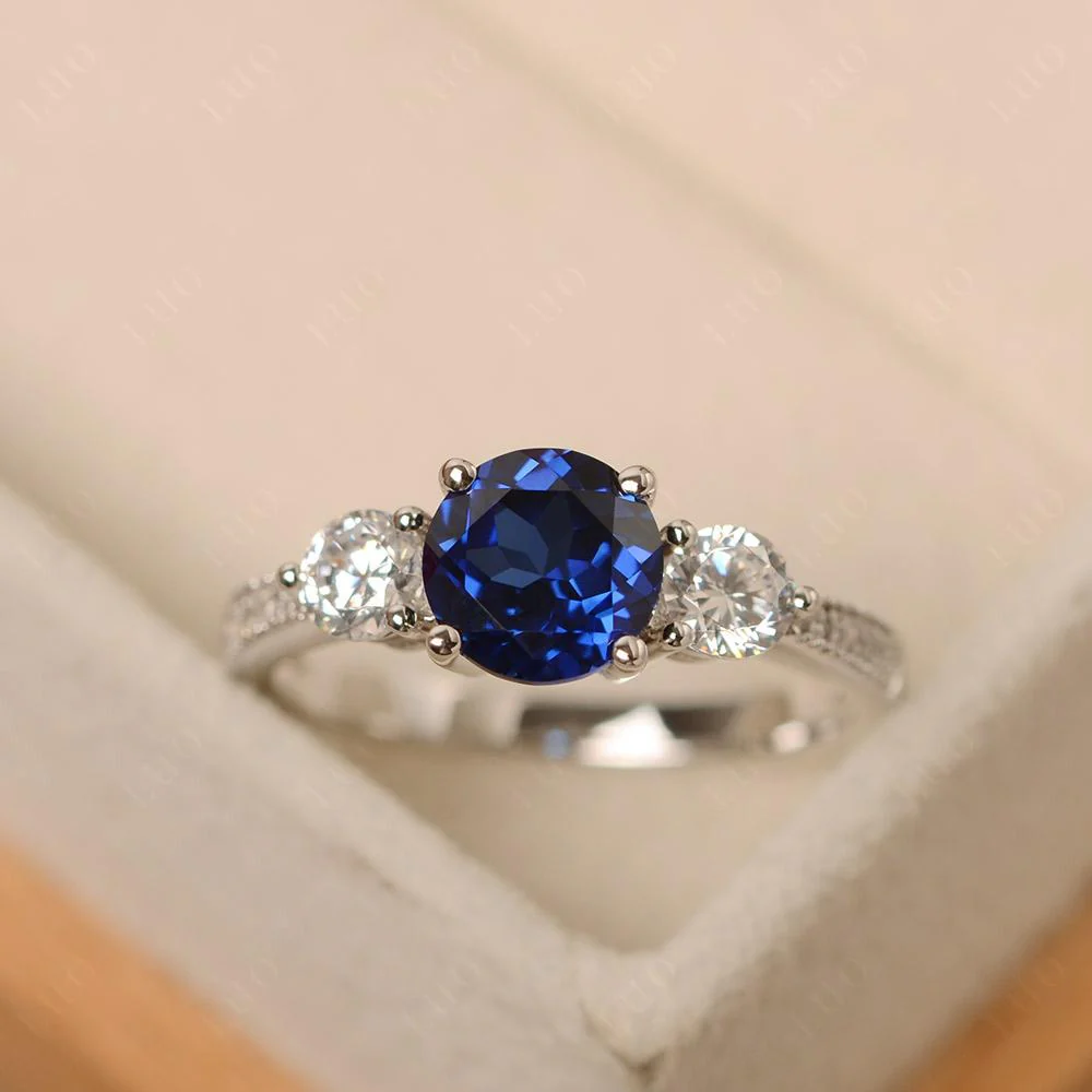 Sapphire 3 Stone Engagement Ring - Image 10