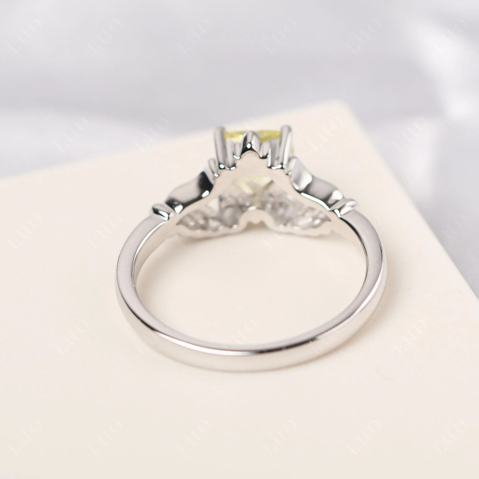 Heart Shaped Lemon Quartz Claddagh Ring - Image 31