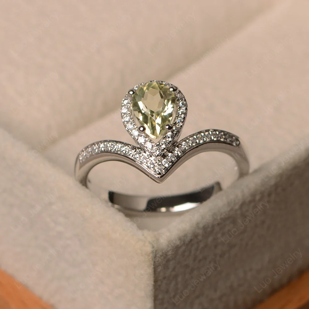 Teardrop Shaped Lemon Quartz Chevron Ring