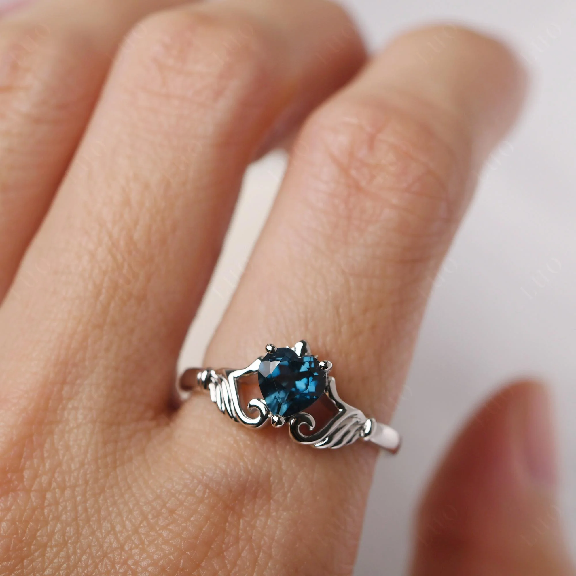 London Blue Topaz Claddagh Ring - Image 33