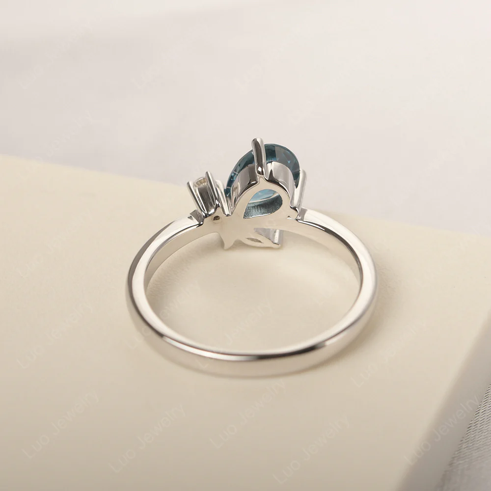 London Blue Topaz Bee Engagement Ring - Image 4