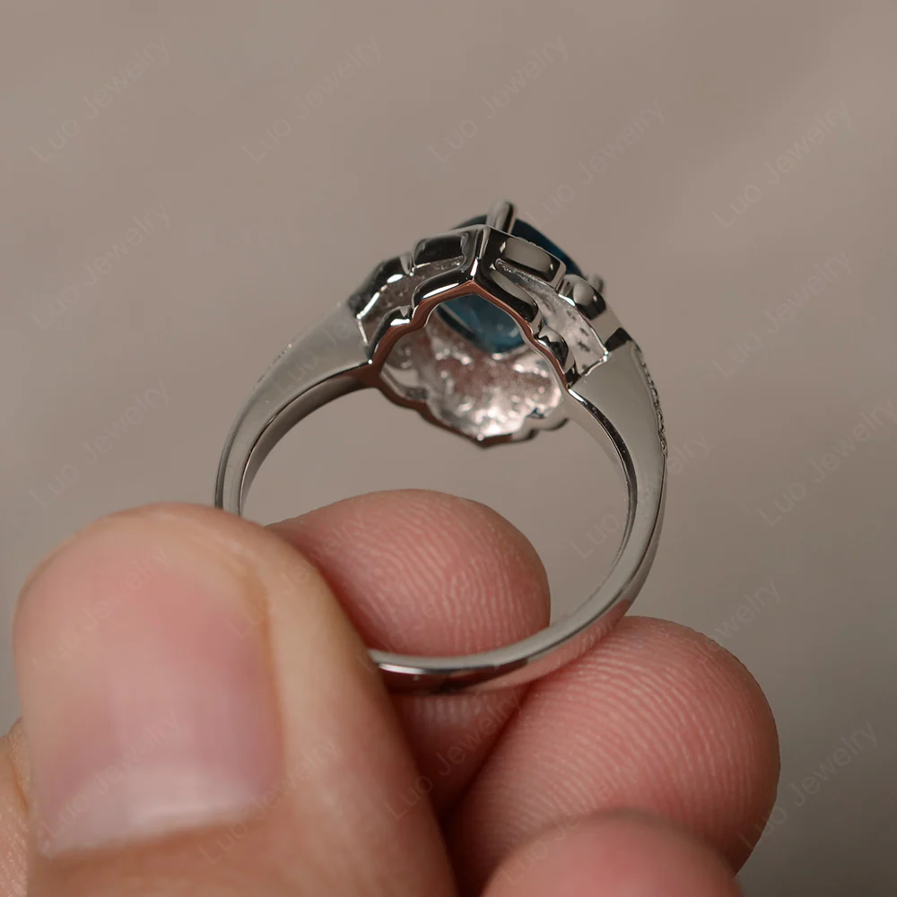 London Blue Topaz Ring Cushion Cut Kite Set - Image 3