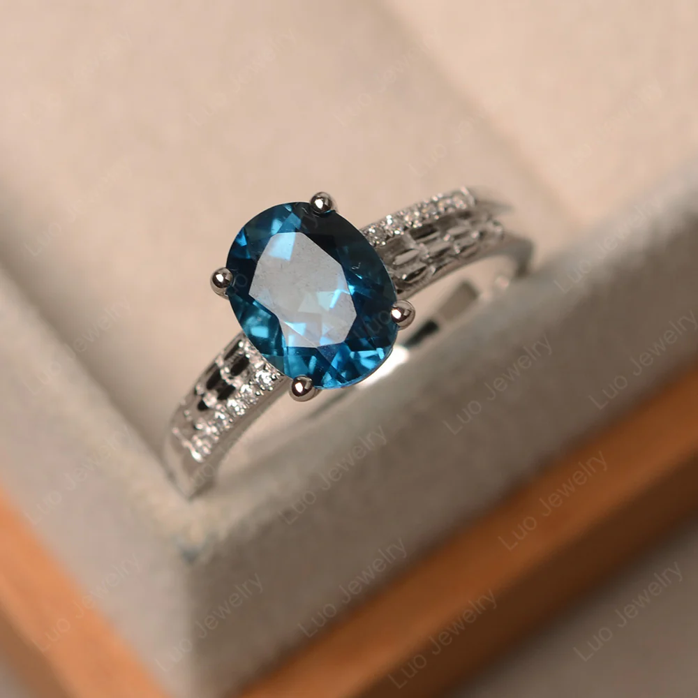 Vintage Style Oval Cut London Blue Topaz Ring - Image 2