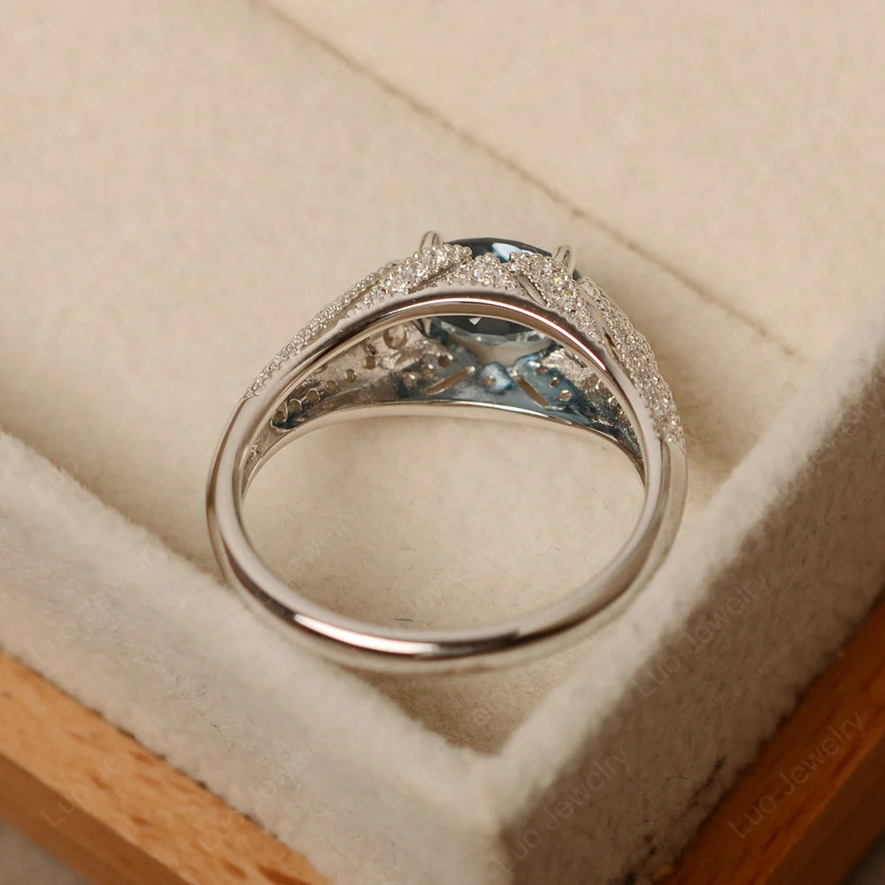 Vintage Horizontal Oval Cut London Blue Topaz Ring - Image 4