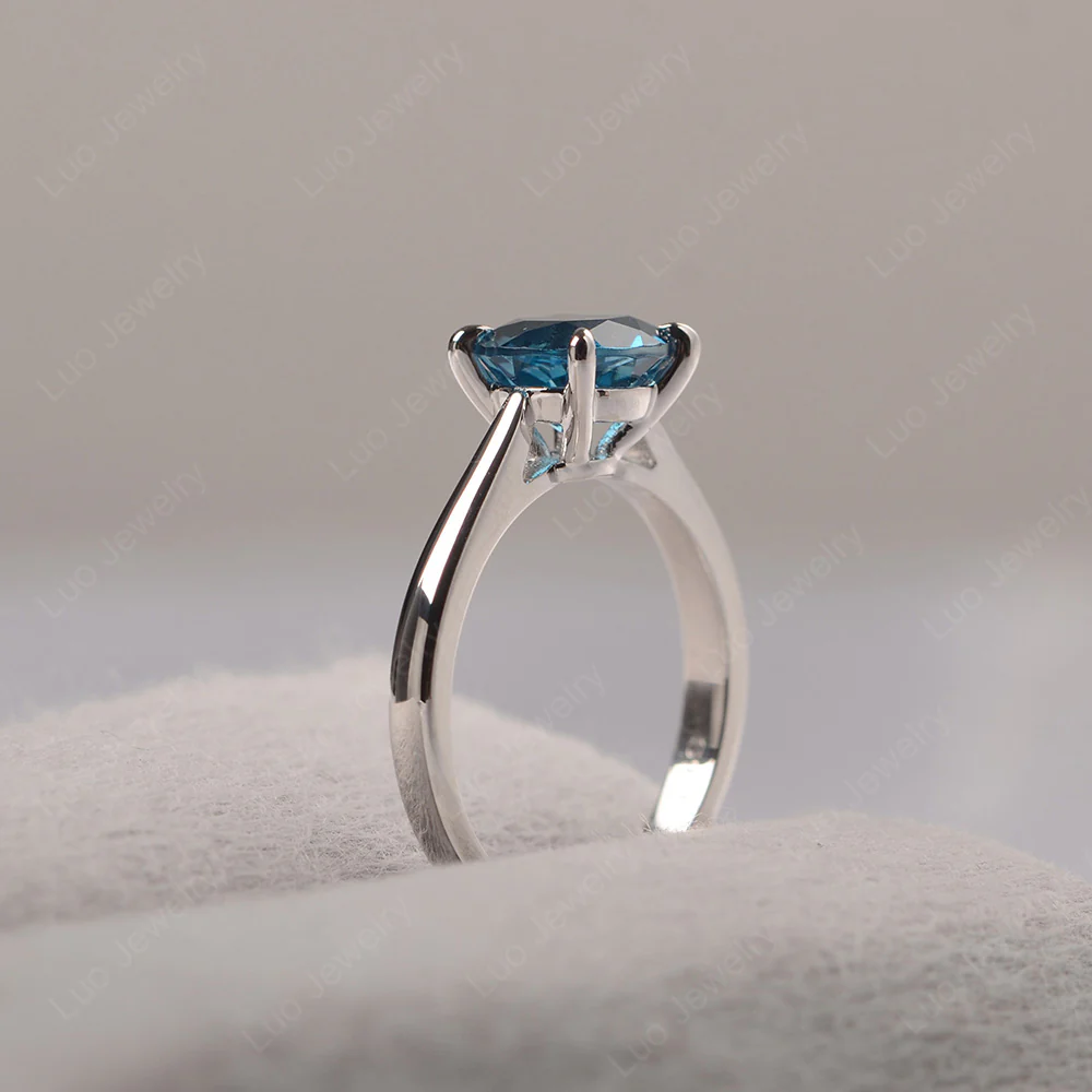 London Blue Topaz Cathedral Solitaire Ring - Image 4