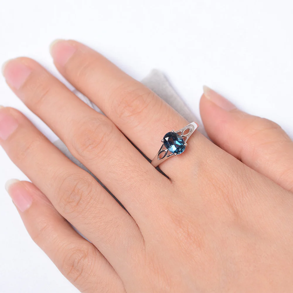 Oval London Blue Topaz Solitaire Split Shank Ring - Image 4