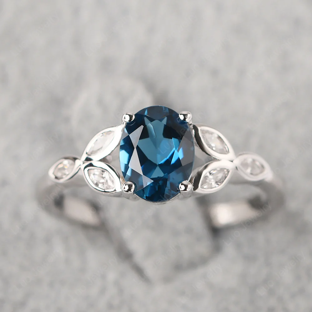 Oval Celtic London Blue Topaz Ring - Image 4