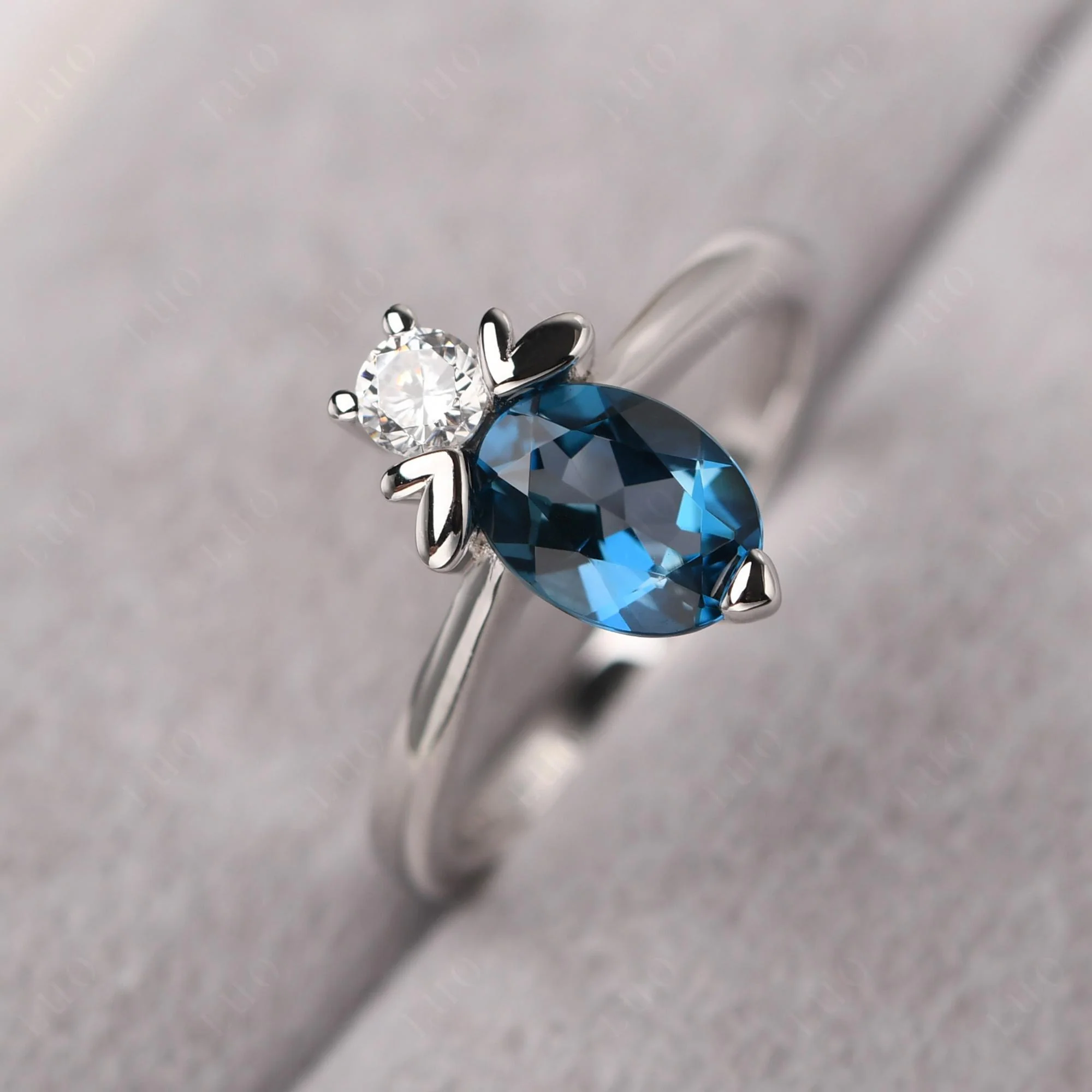 London Blue Topaz Bee Ring - Image 10