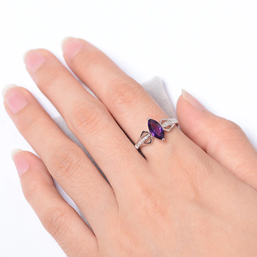 Marquise Amethyst Engagement Ring - Image 4