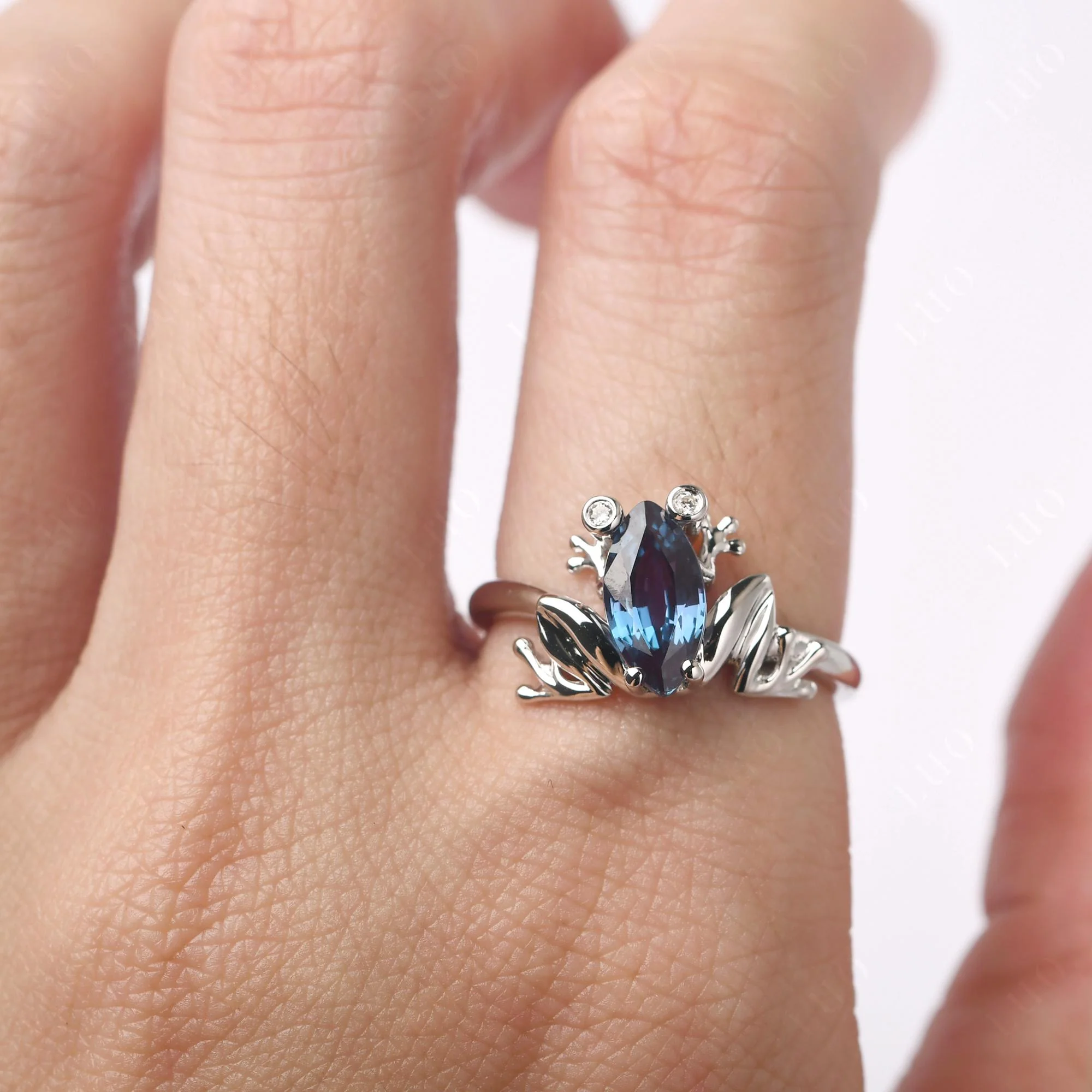 Marquise Cut Alexandrite Frog Ring - Image 15