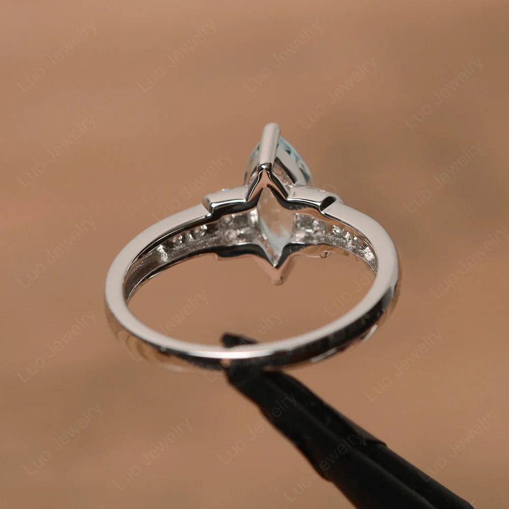 Marquise Cut Aquamarine Engagement Ring - Image 3